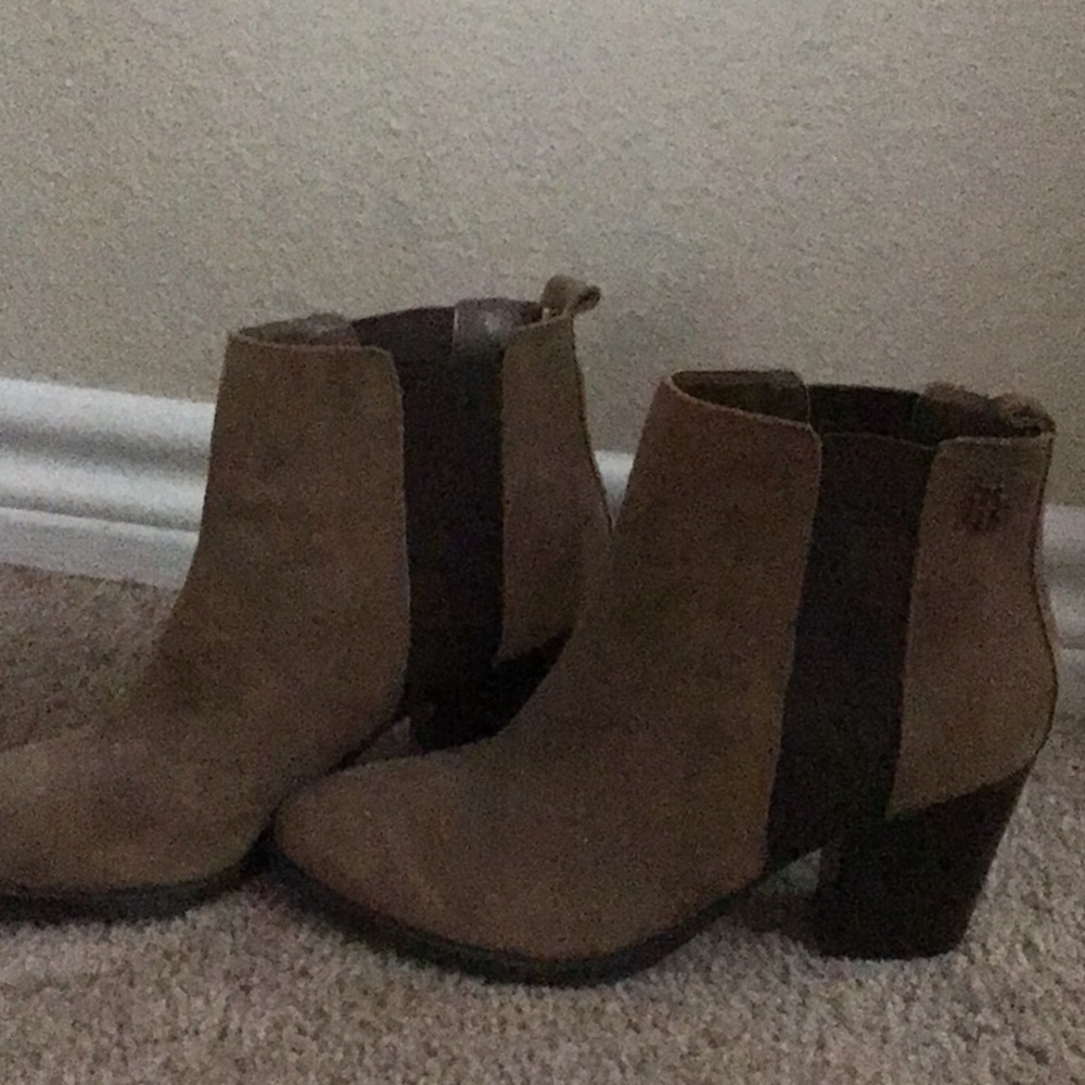 Tommy Hilfiger boots